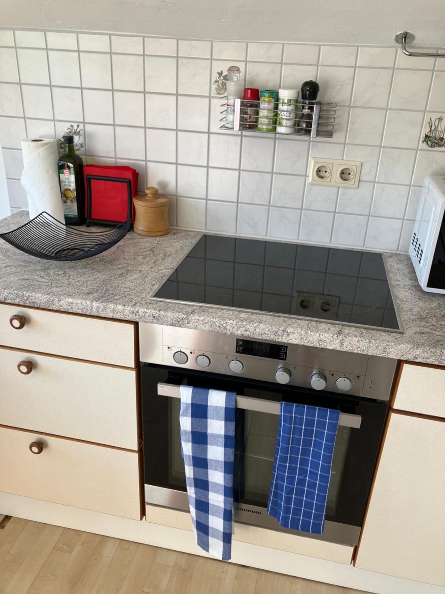 Untersberg Und Festungsblick Appartement Puch bei Hallein Buitenkant foto